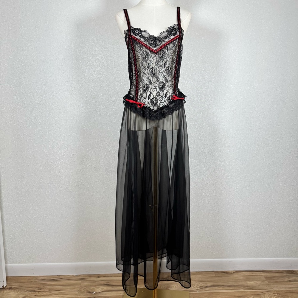Vintage black red Lace Sheer Sultry long nightgown goth whimsigoth lingerie S